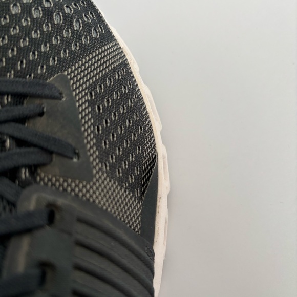 On Cloud Cloudswift Shoes Running Sneakers Cushioned Trainer Black White Size 7 - Picture 15 of 15